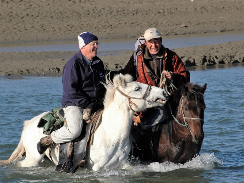 Ouest du lac Khövsgöl (Mongolie) : expédition chez les Tsaatan (2006)
